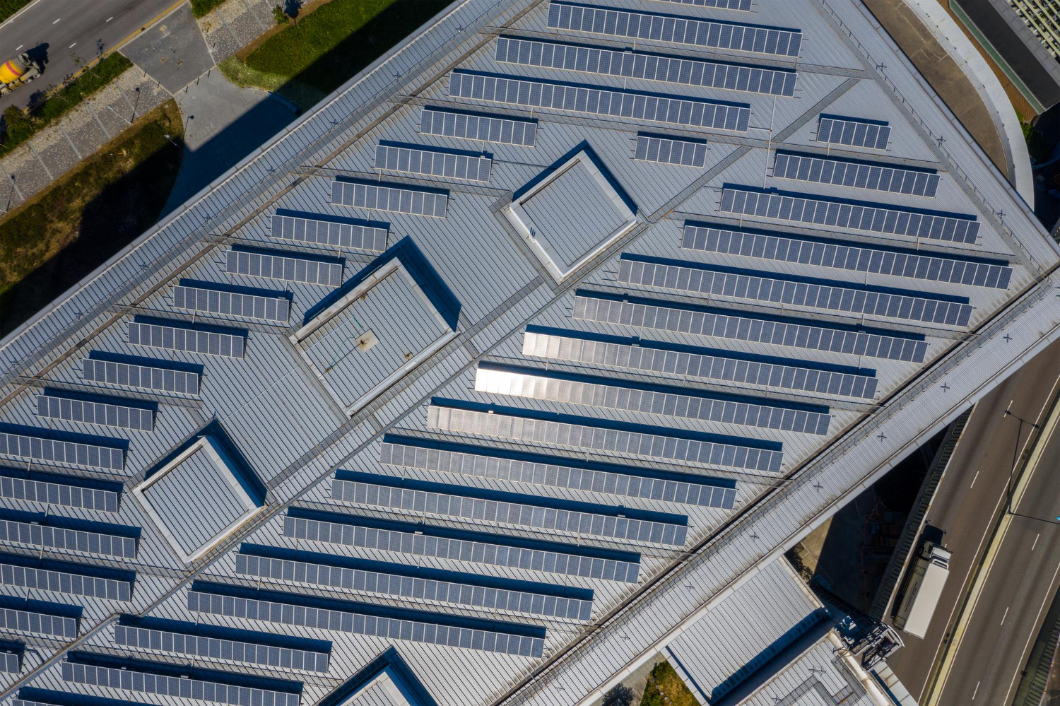 Commercial Solar Solutions: Leading the Way for Ontario Businesses ...